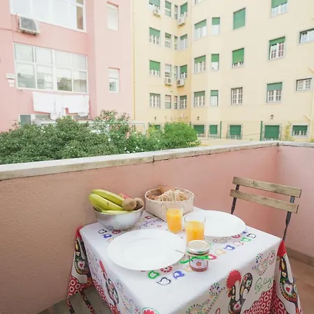 Catchy @ Campo Pequeno Appartement